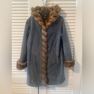 Dennis Basso size M denim colored suede leather jacket faux fur trim and lining